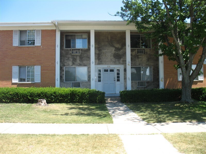 Grant CT on 102nd ST - 10131 W Grant Ct