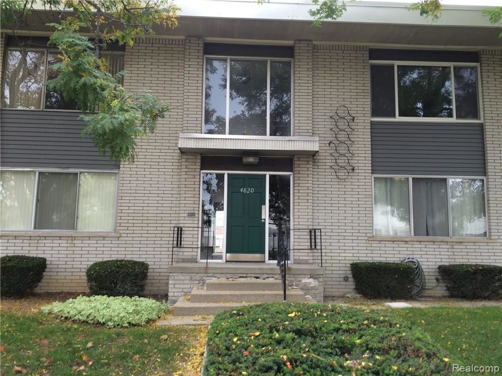 Primary Photo - 4820 Briarwood Ave