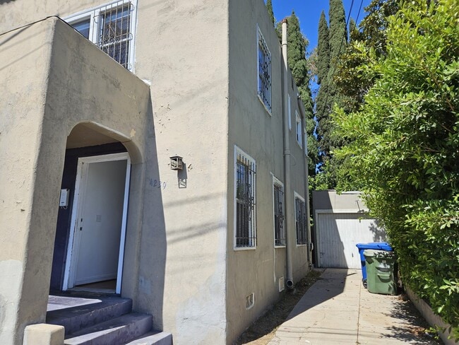 Building Photo - 4239 W 25th St