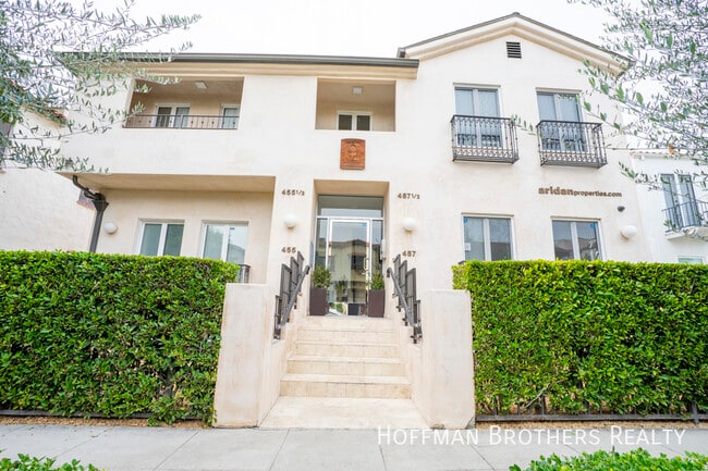 Foto del edificio - 455 N Spaulding Ave