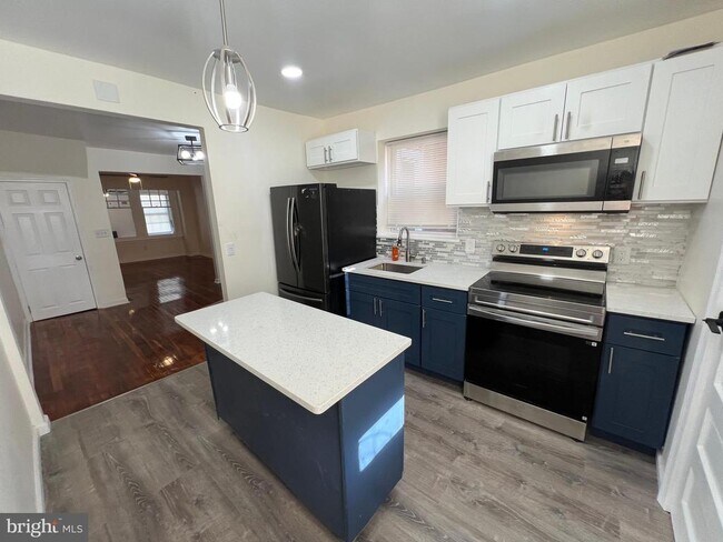 Foto del edificio - 254 W Sheldon St