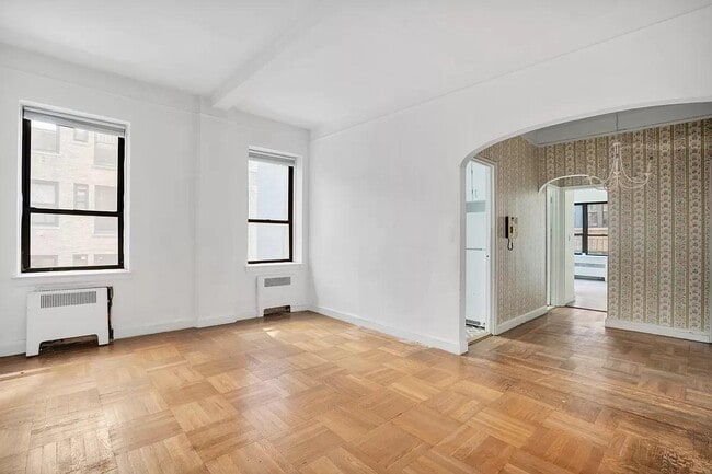Foto del edificio - 157 W 79th St