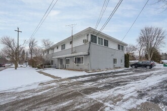 Building Photo - 3014 Washington St