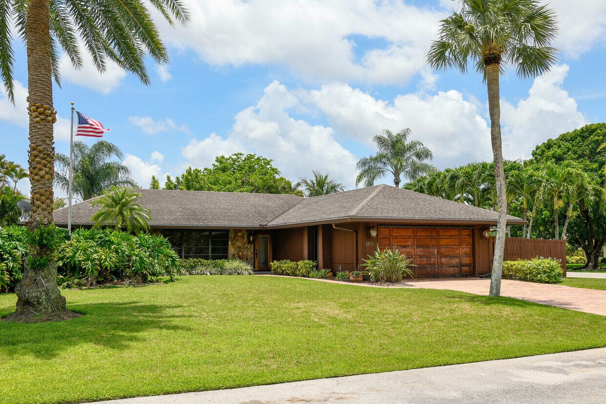 Foto principal - 4160 Cedar Ave