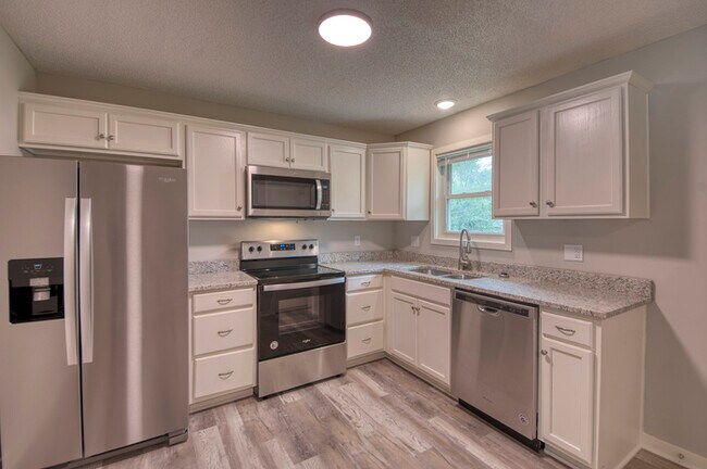 Foto del edificio - 4910 N Wallace Dr