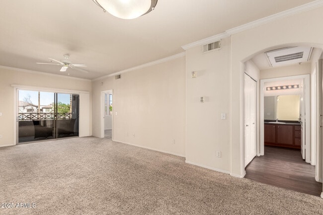 Building Photo - 1941 S Pierpont