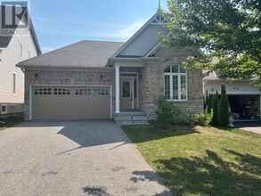 Building Photo - 660 Prince of Wales Dr