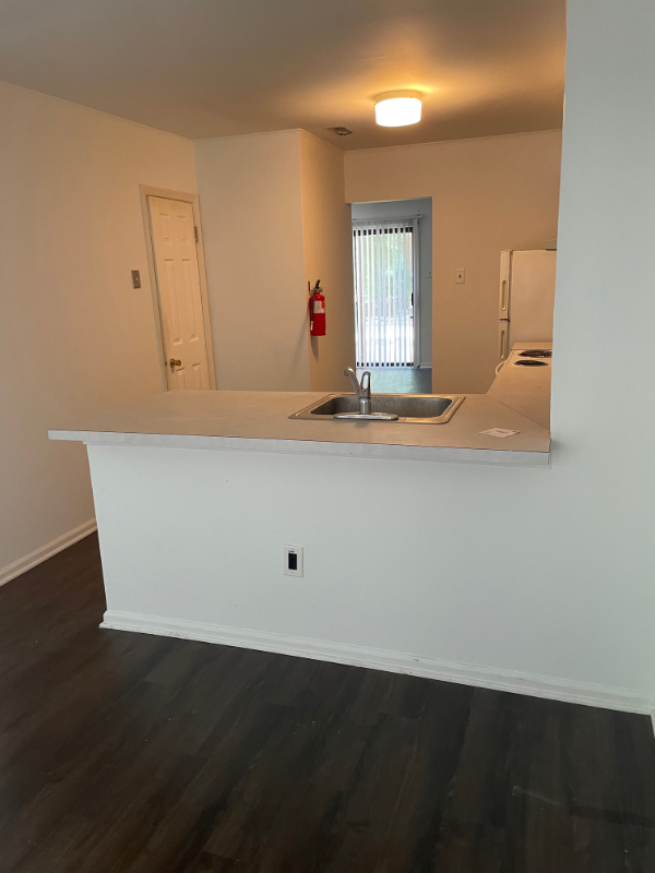 Building Photo - 17 Buckthorn Ct