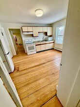 Building Photo - 14-16 Lincoln St