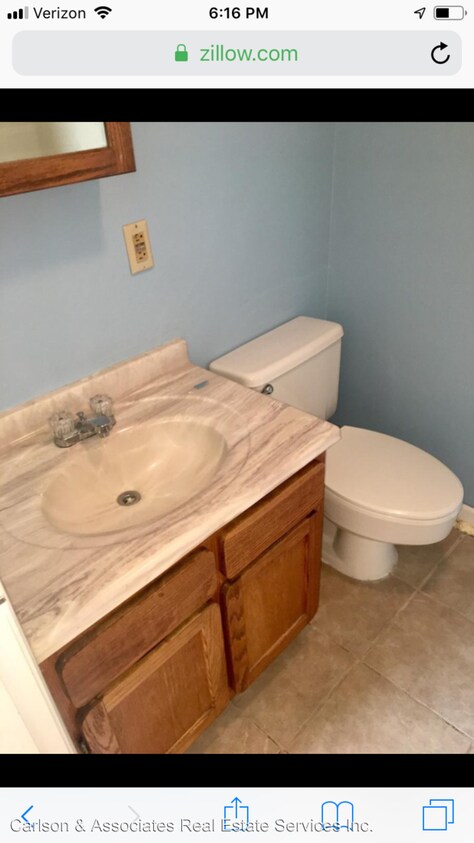 Building Photo - 1 br, 1 bath House - 2228 E carson st