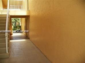 Foto del edificio - 5841 Washington St