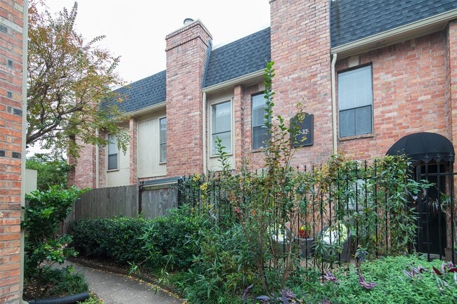 Foto del edificio - 1601 S Shepherd Dr