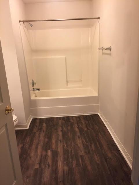 Building Photo - 503 Spartan Dr #2101