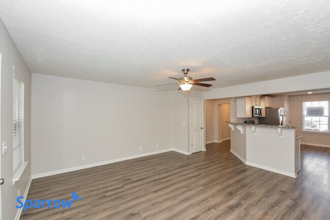 Building Photo - 3537 Nightshade Dr