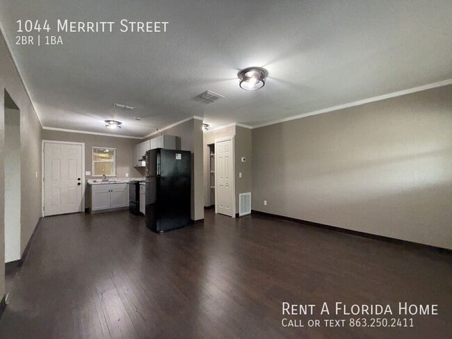 Building Photo - 1044 Merritt St
