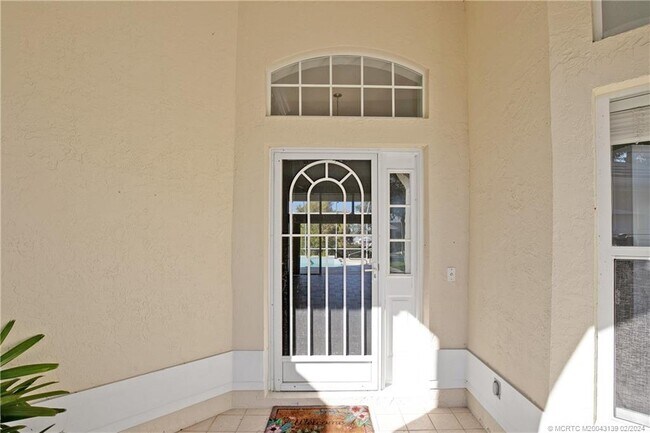 Foto del edificio - 1668 SW Monarch Club Dr