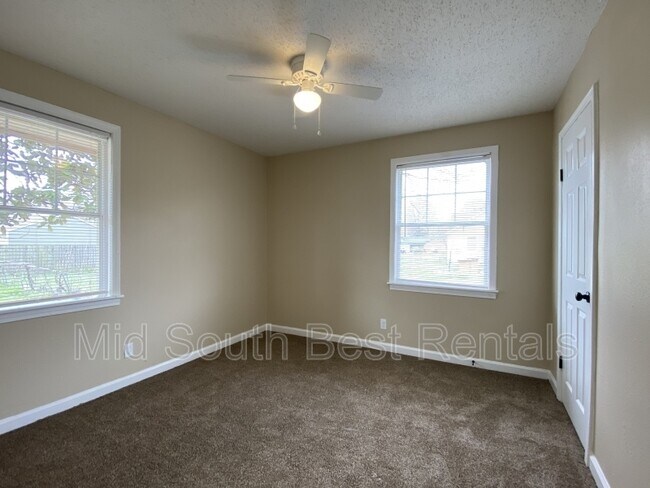 Foto del edificio - 3145 Benjestown Rd