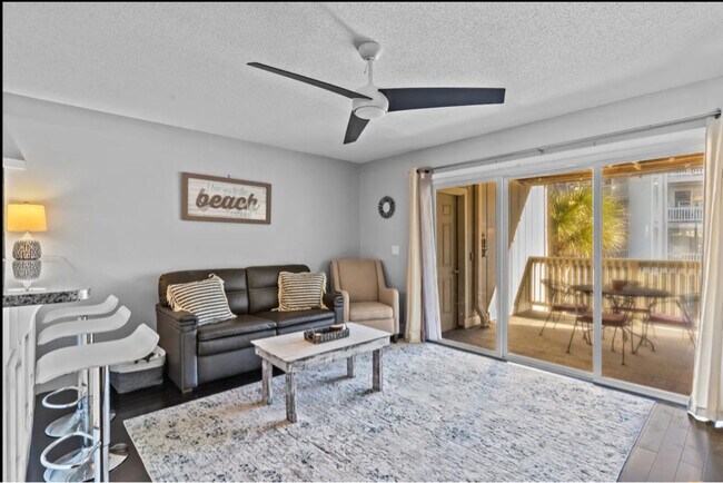 Foto del edificio - 1801 Canal Dr