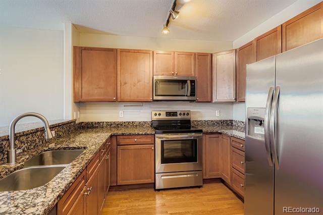 Building Photo - 9059 E Panorama Cir