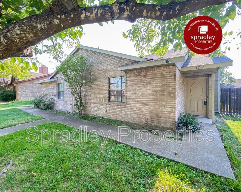 Primary Photo - 5213 Canyon Creek Dr