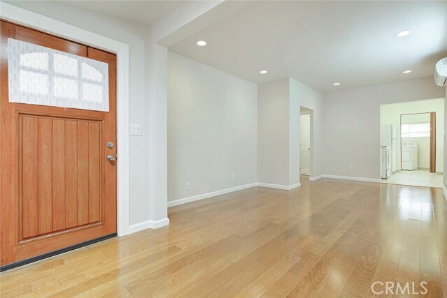 Foto del edificio - 4018 Somers Ave