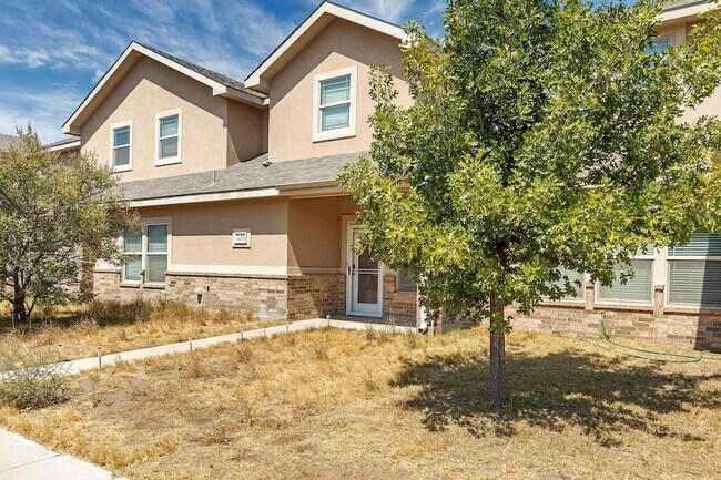 Building Photo - 7255 Barksdale Ln