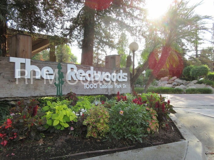 Primary Photo - 1096 Cabrillo Park Dr