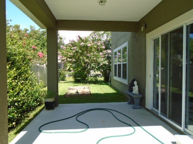 Foto del edificio - 126 Mission Cove Cir