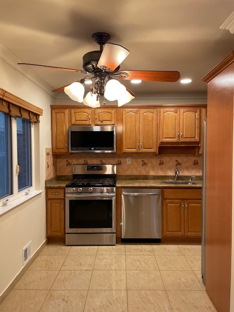 Foto del edificio - 2789 E 65th St