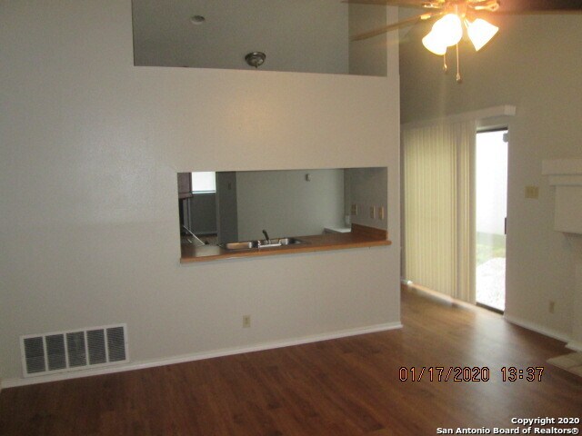 Foto del edificio - 4122 Mystic Sunrise Dr