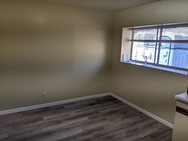 Building Photo - 8076 - Foothill