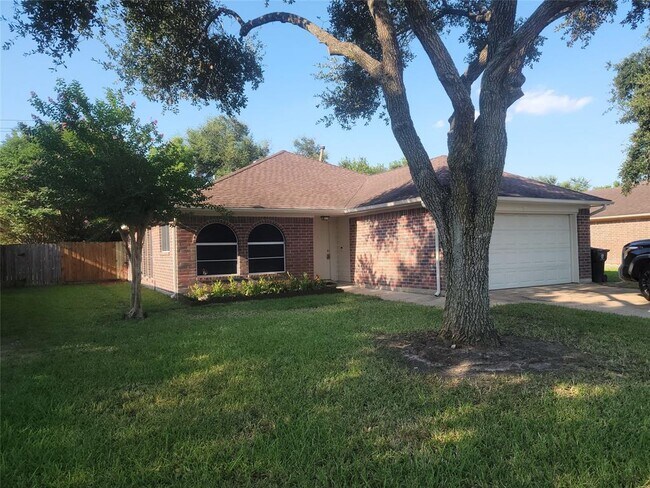 Foto del edificio - 3438 W Airport Blvd