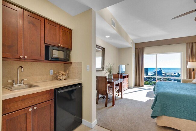 Building Photo - 5000 S Sandestin Blvd