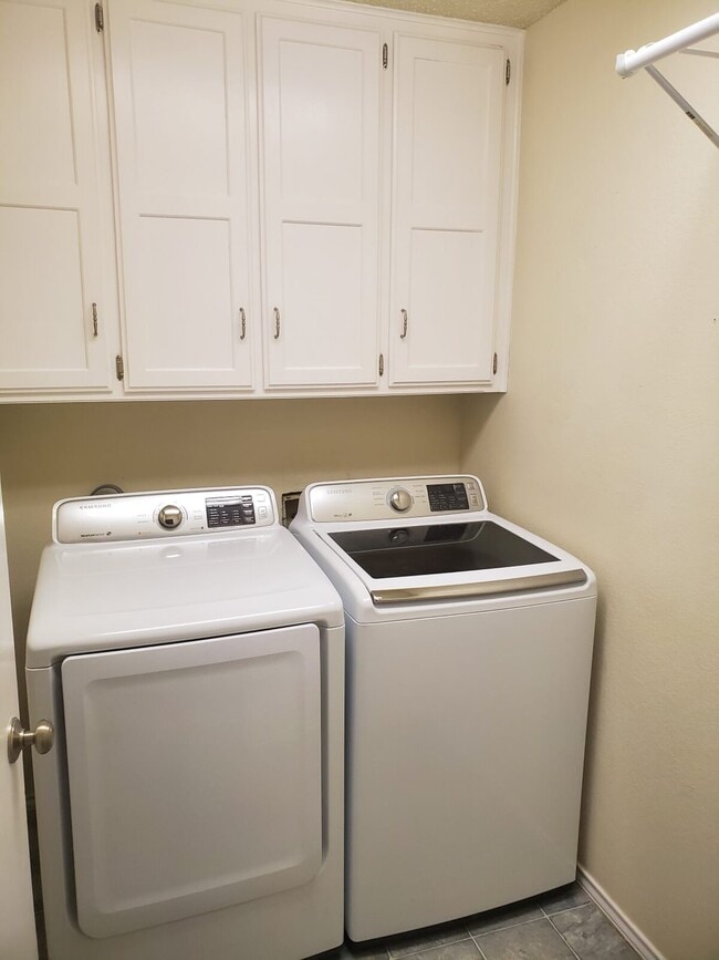 Utility room - 107 N. Troy