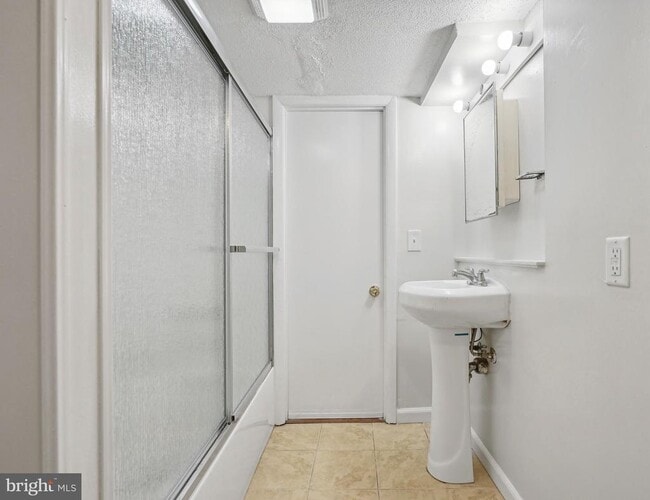 Foto del edificio - 7405 Columbia Ave