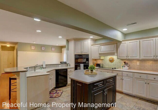 Building Photo - 4 br, 3 bath House - 54 Hawthorn Circle
