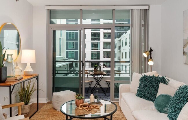 Foto del edificio - 425 W Beech St