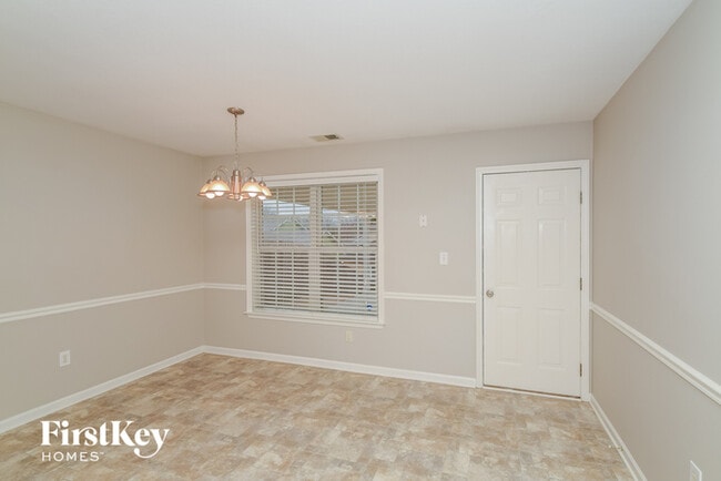 Building Photo - 6296 Russet Landing Cir