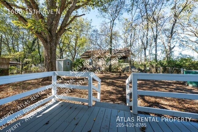 Foto del edificio - 1608 15th Ave N