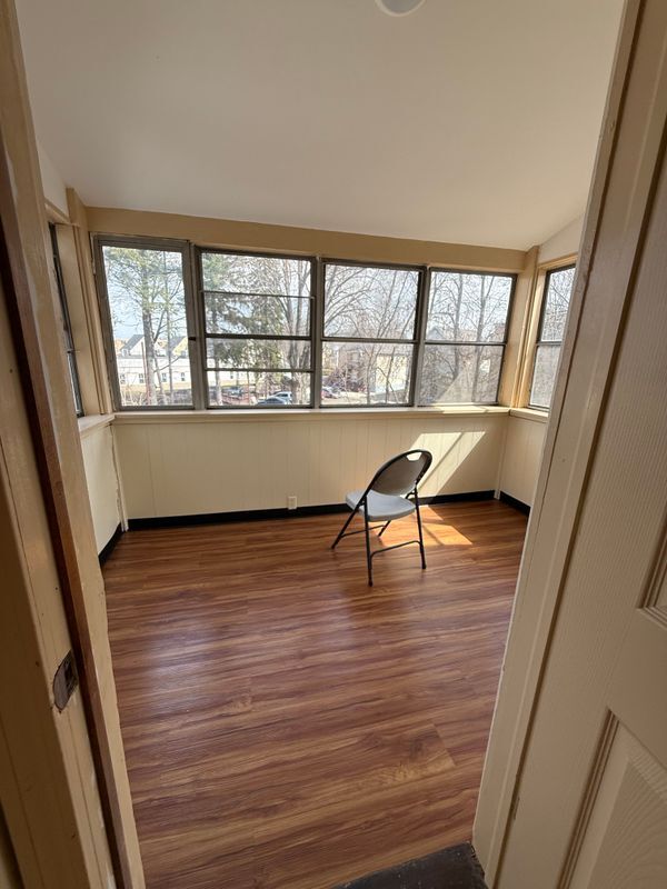 Foto del edificio - 1694 Broad St