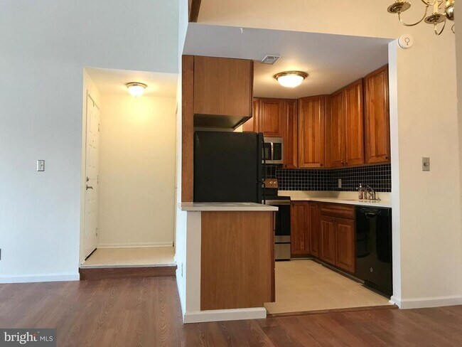 Foto del edificio - 13105 Wonderland Way
