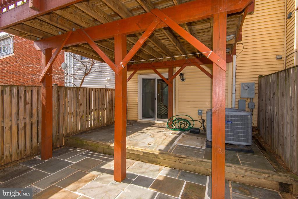 Foto principal - 7782 Marshall Heights Ct