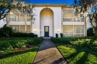 Building Photo - 3404 Latania Dr