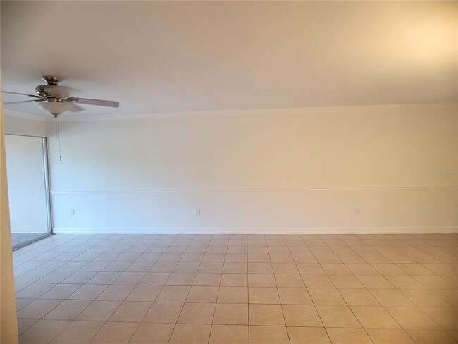Building Photo - 3360 S Osprey Ave