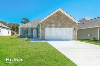 Building Photo - 671 Troubadour Ln