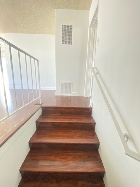 Foto del edificio - 1229 12th St