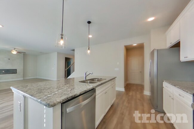 Foto del edificio - 83 Leyland Ct