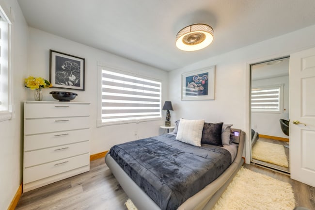Building Photo - 3609 SW 58th Ave