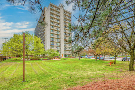 Foto del edificio - Cambridge Towers