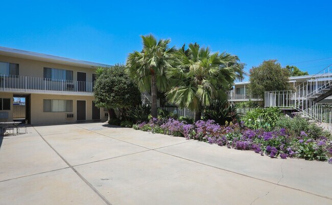 Foto del edificio - 14024 Oxnard St
